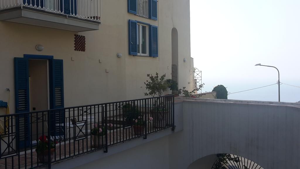 Vietri Le Terrazze Di Cristina B&B 외부 사진