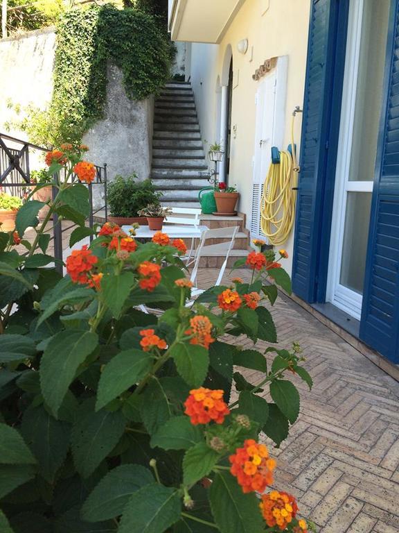 Vietri Le Terrazze Di Cristina B&B 외부 사진