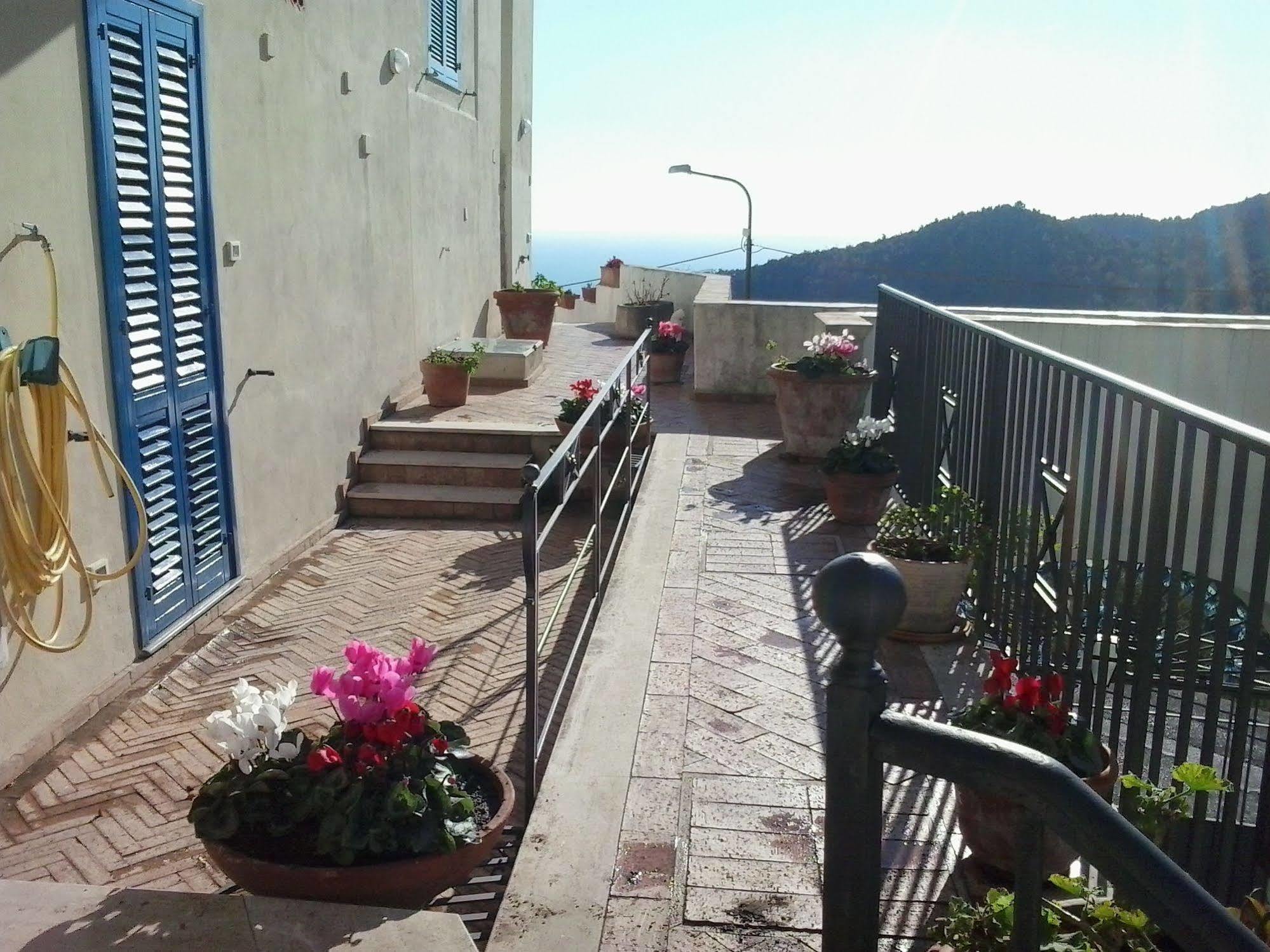 Vietri Le Terrazze Di Cristina B&B 외부 사진